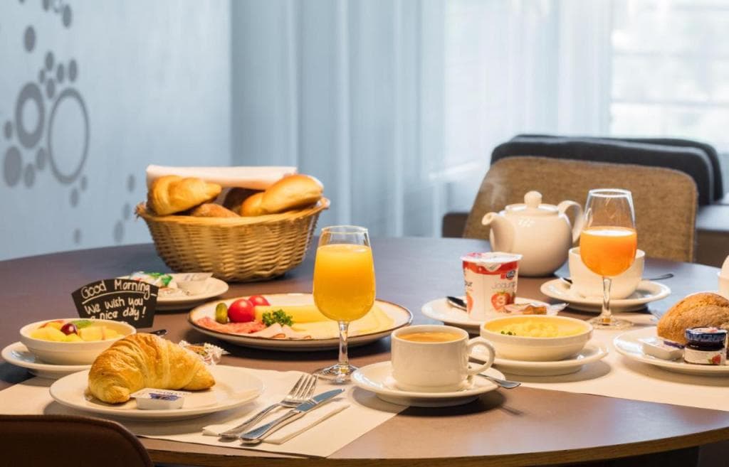 EMA House Hotel Suites