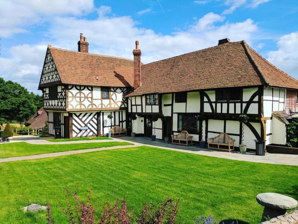 voco Lythe Hill Hotel & Spa by IHG