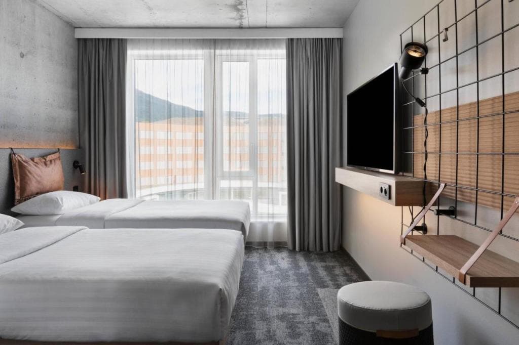 Moxy Bergen