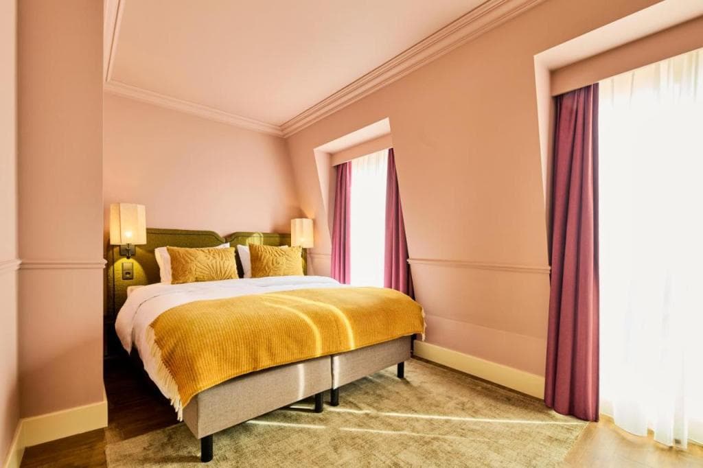 ARQ Paleis Hotel