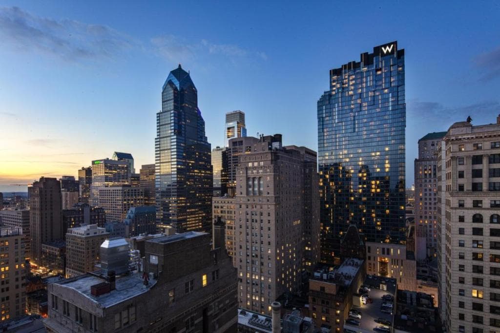 W Philadelphia