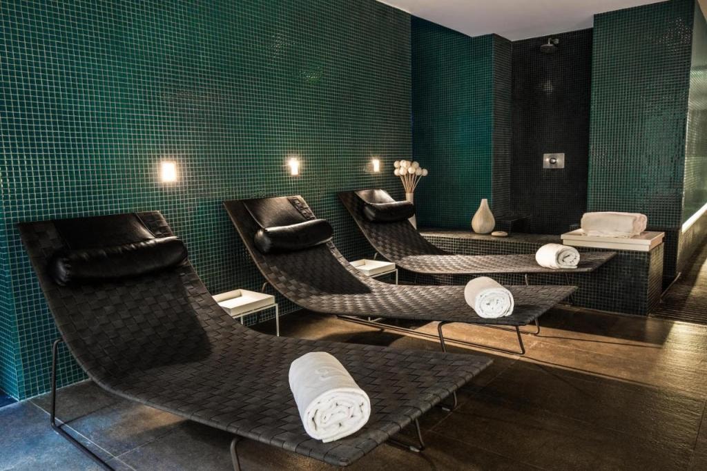 Hotel C2