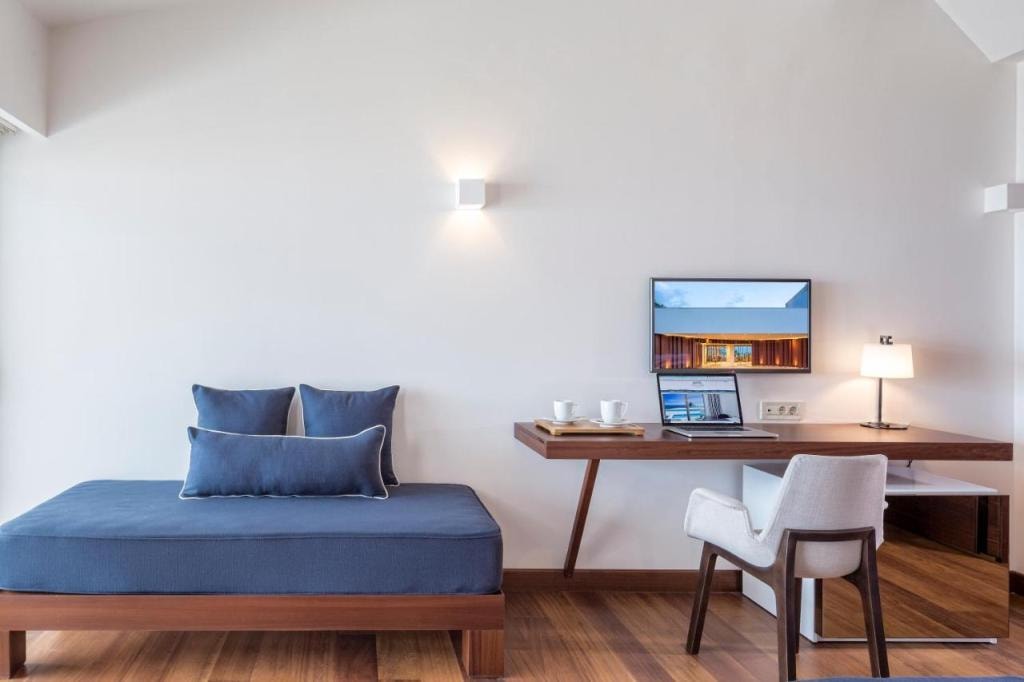 Horizon Blu Boutique Hotel