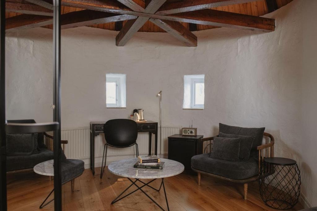 Home Hotel Borgen