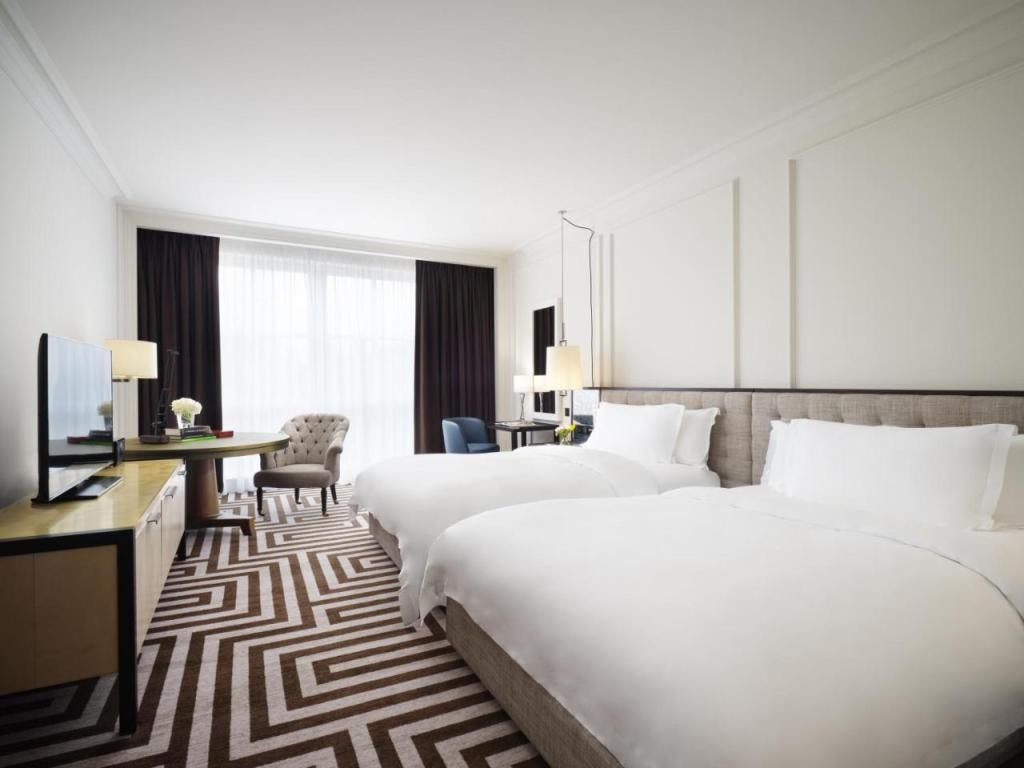 Rosewood London