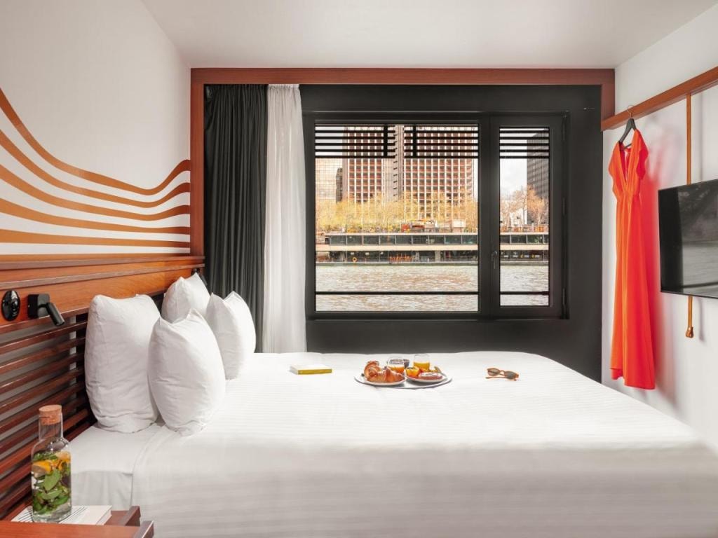 Hotel OFF Paris Seine