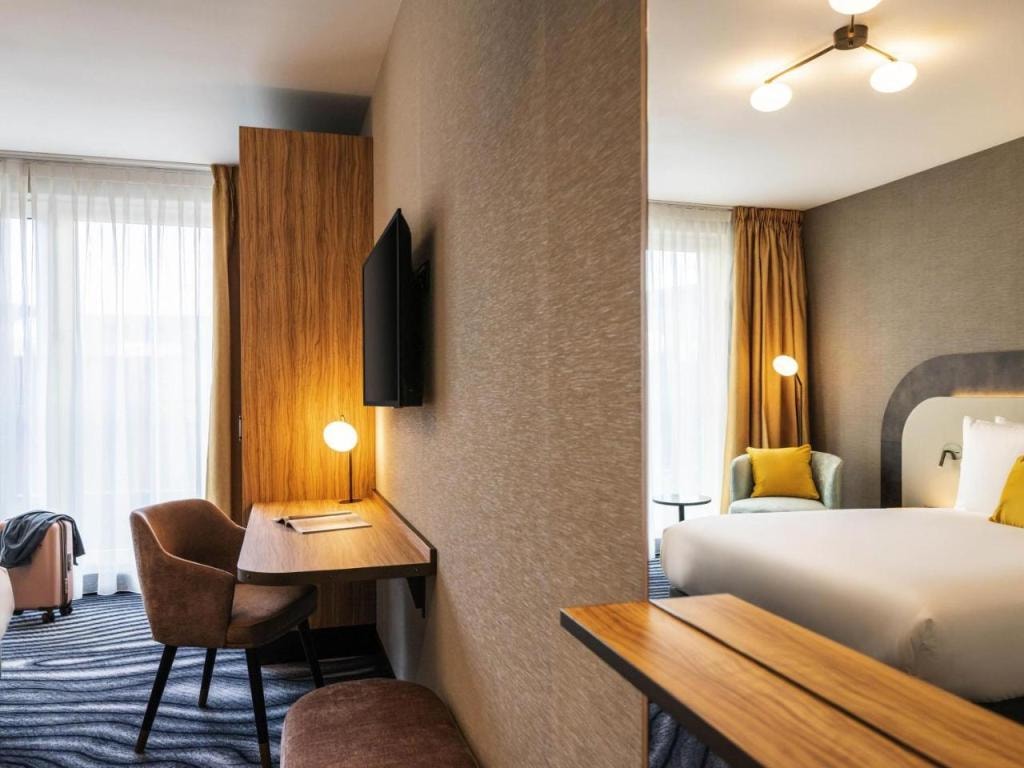 Mercure Amsterdam North Station