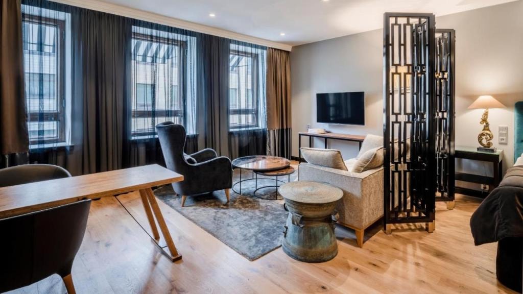 Hotel F6