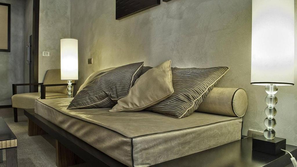 Intown Luxury House