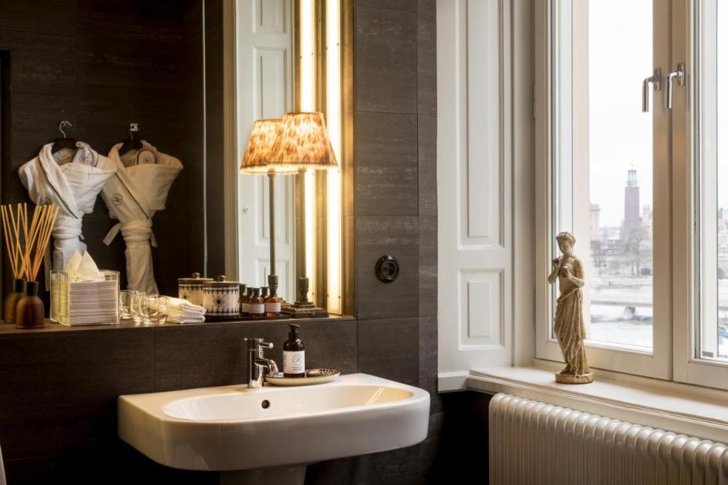 Lydmar Hotel
