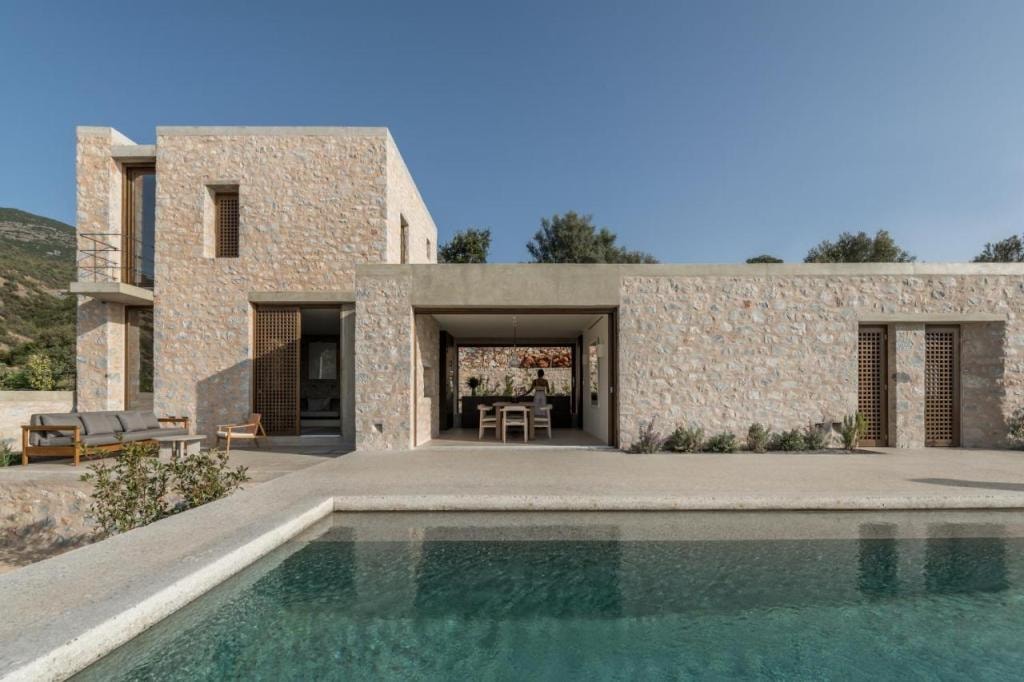 Monolithoi Villas