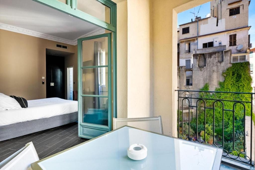 Hotel POZZO DI BORGO