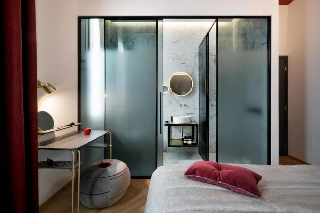 Conti Guest House