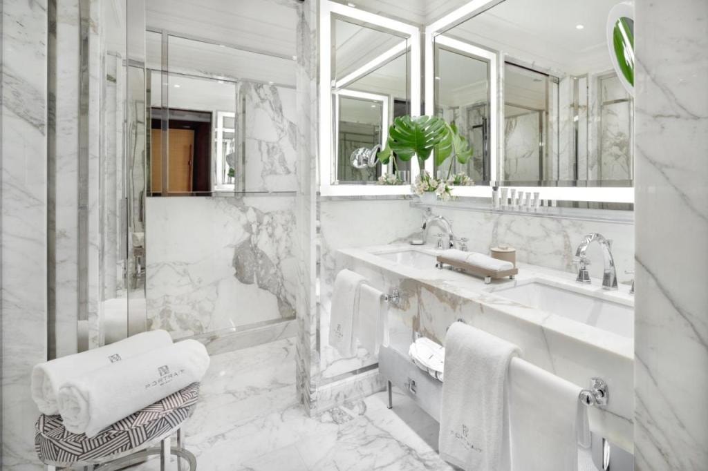 Portrait Milano - Lungarno Collection