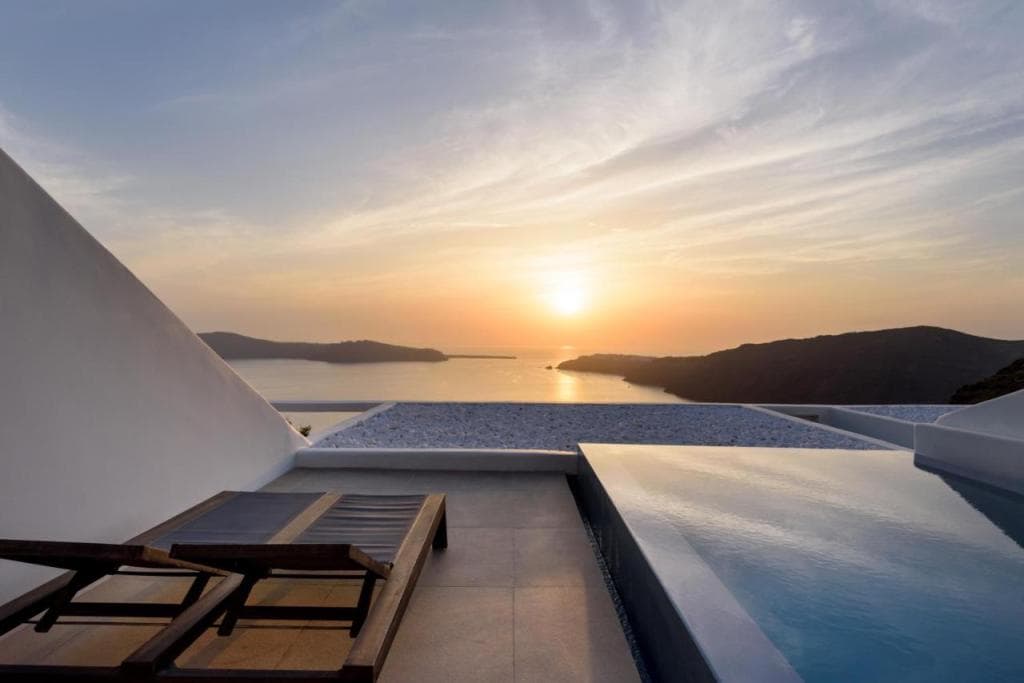 Cavo Tagoo Santorini