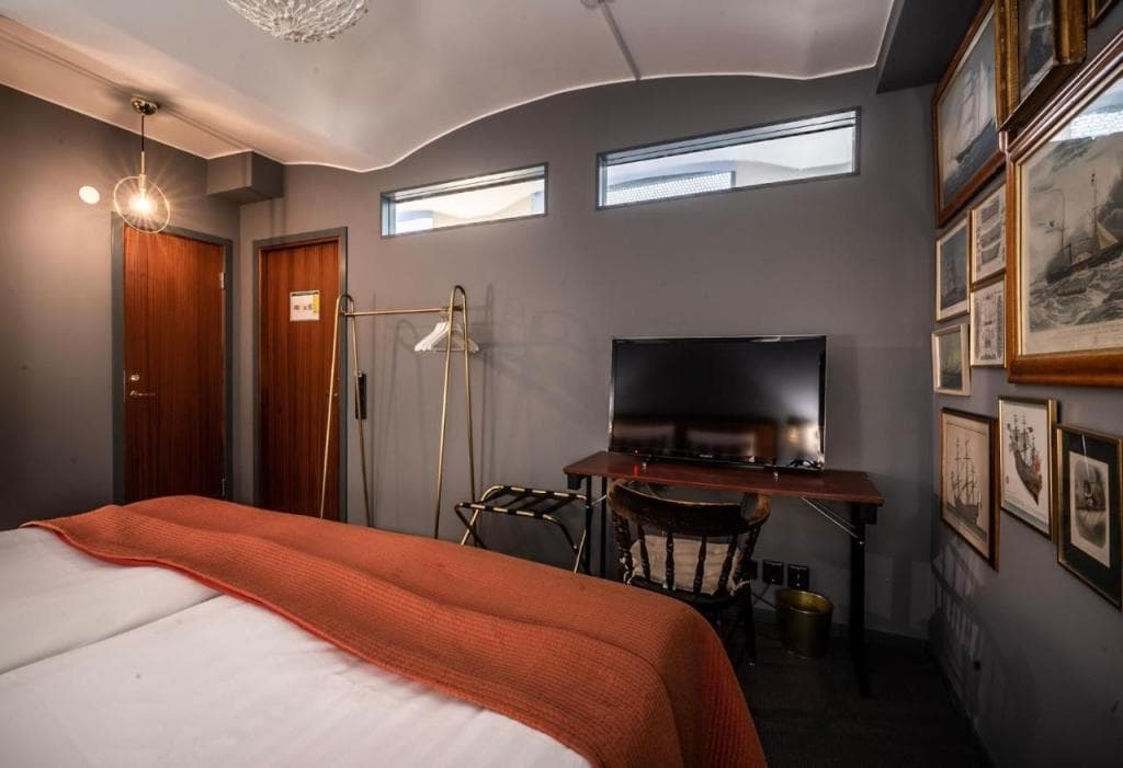 Lord Nelson Hotel