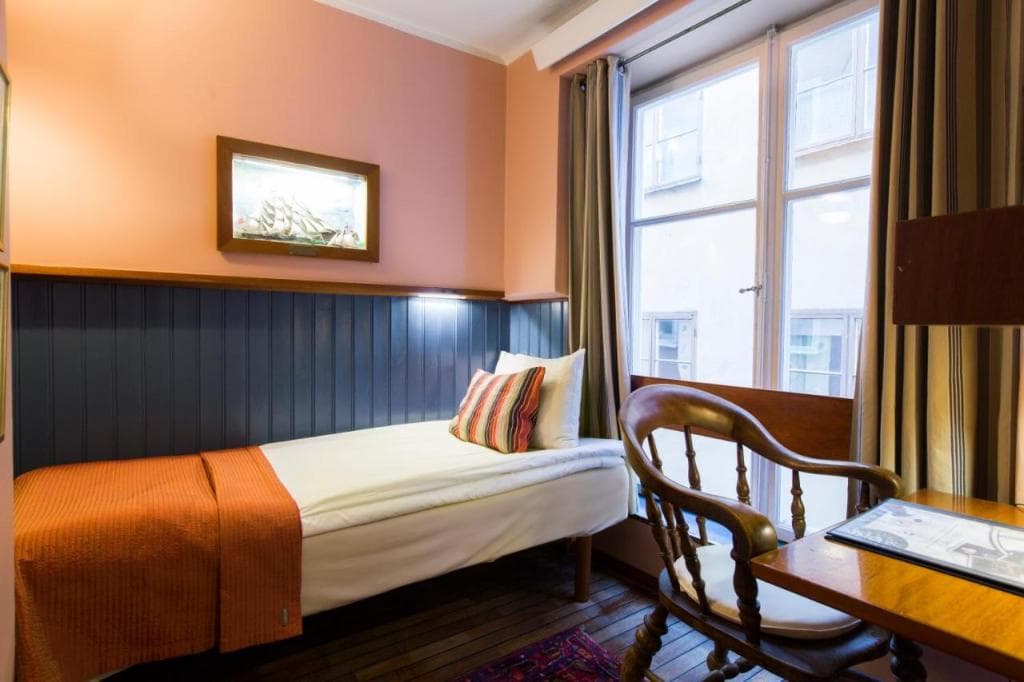 Lord Nelson Hotel