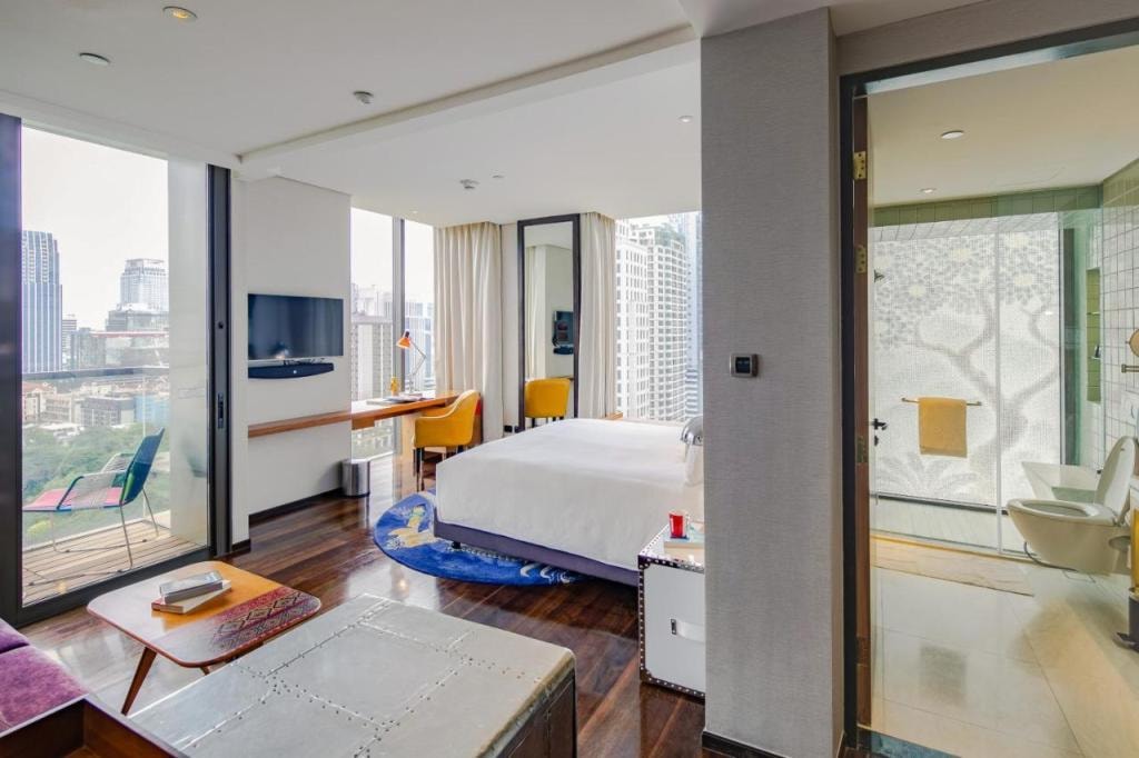 Hotel Indigo Bangkok Wireless Road, an IHG Hotel