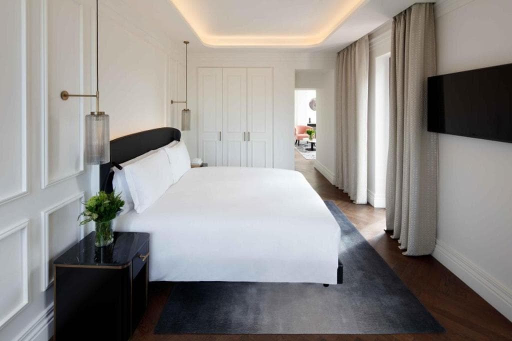 InterContinental Rome Ambasciatori Palace by IHG
