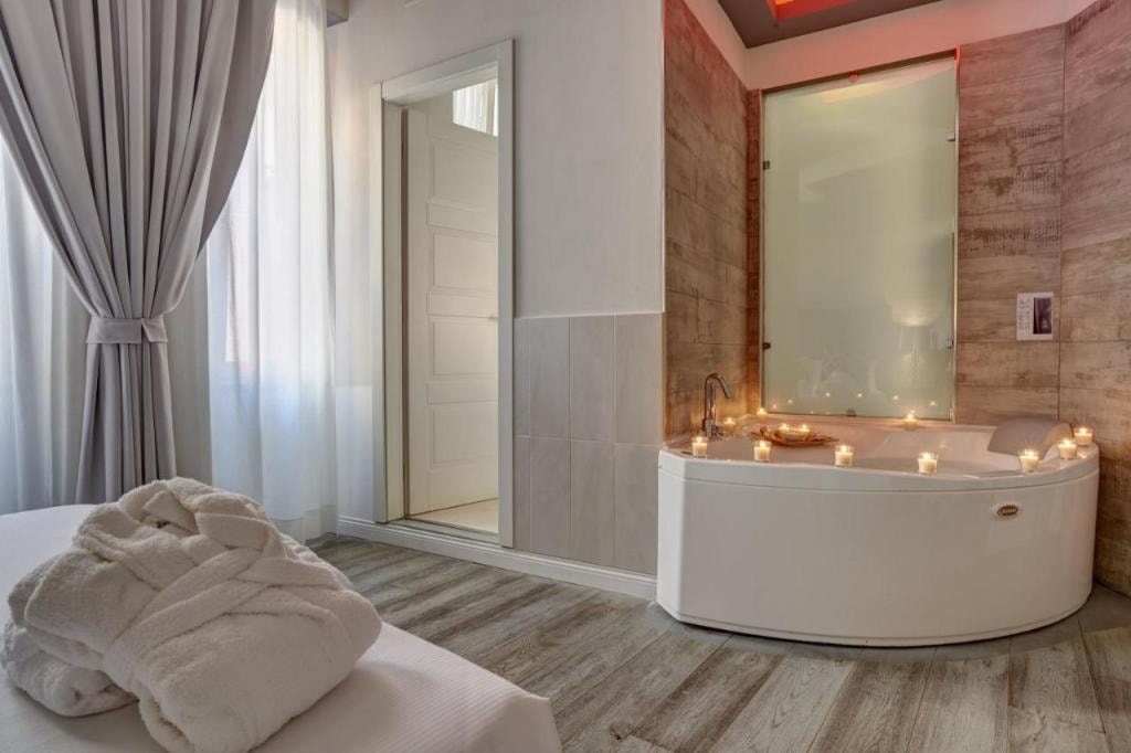 Corso Boutique Luxury Rooms