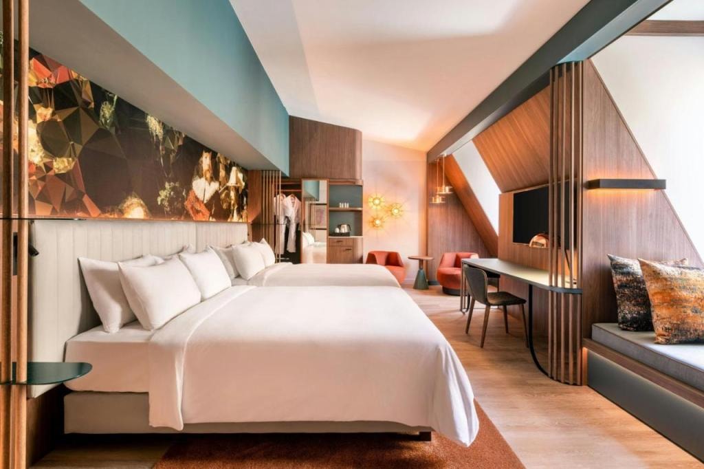 Renaissance Amsterdam Hotel