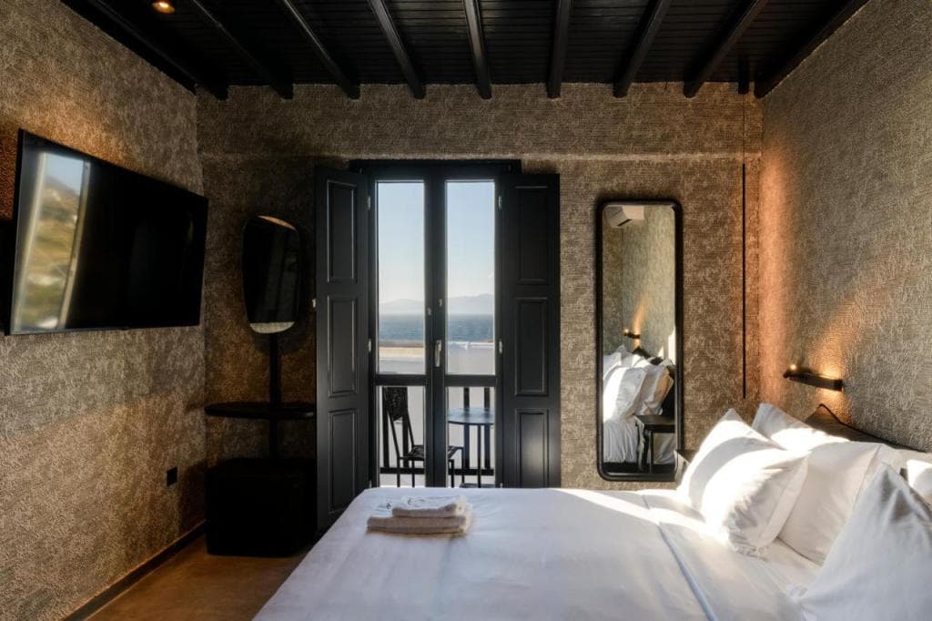 She Mykonos Boutique Hotel