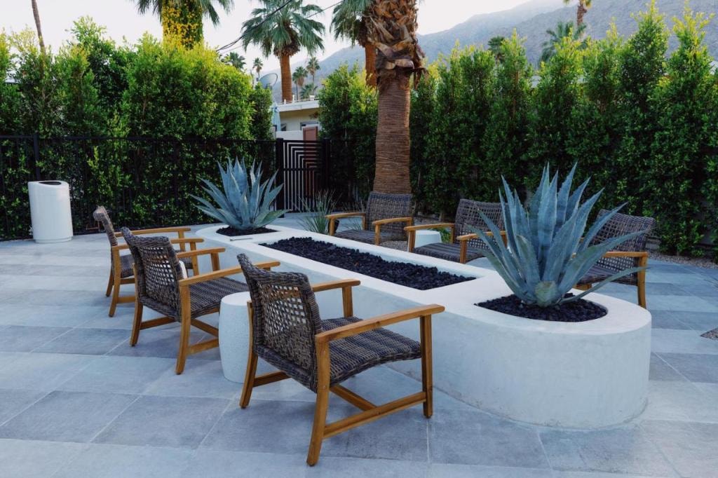 Azure Sky Hotel - Adults Only - A Town & Desert Boutique Hotel