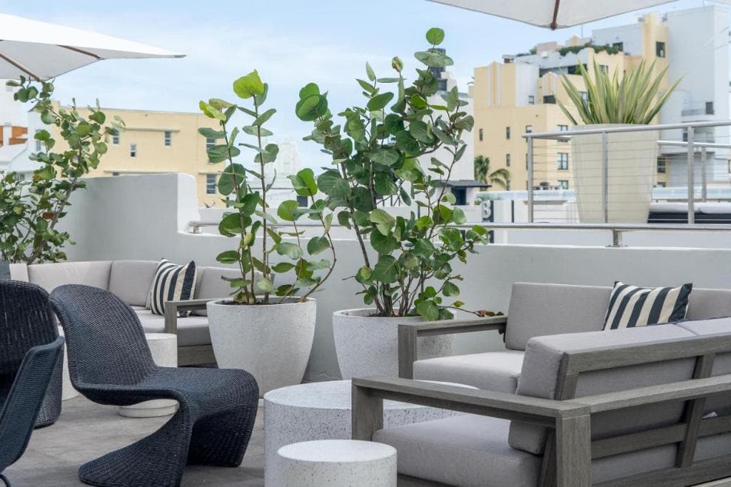 Nassau Suite South Beach, an All Suite Hotel