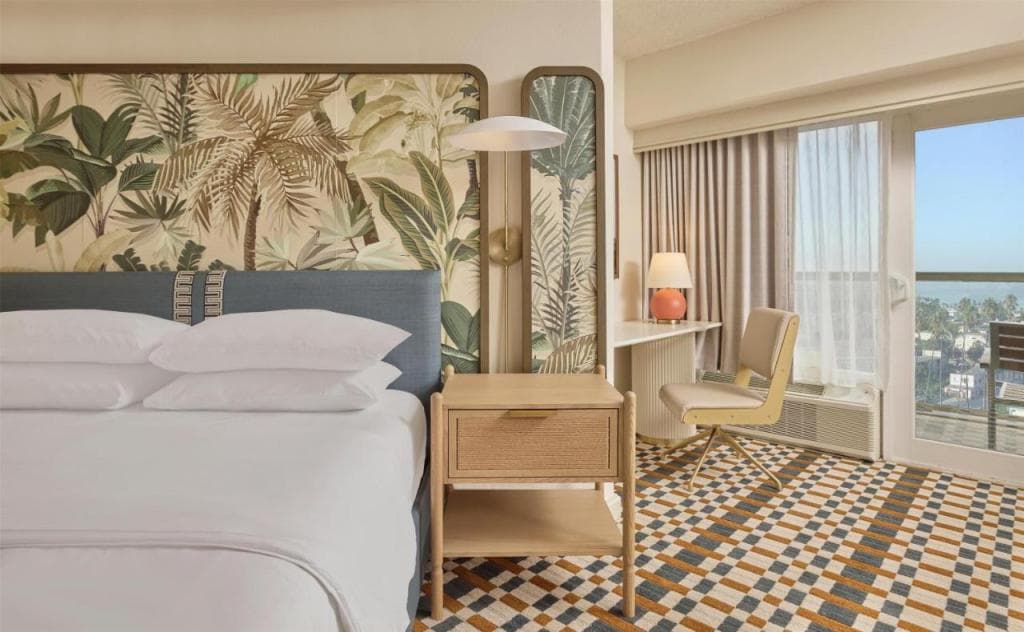 Hyatt Centric Delfina Santa Monica