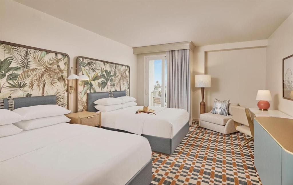 Hyatt Centric Delfina Santa Monica