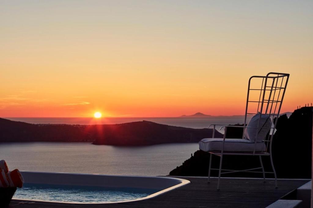 Katikies Chromata Santorini - The Leading Hotels of the World