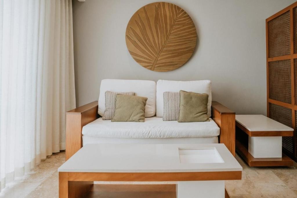 The Reef 28 Hotel & Spa - Luxury Adults Only - All Suites - With Optional All Inclusive