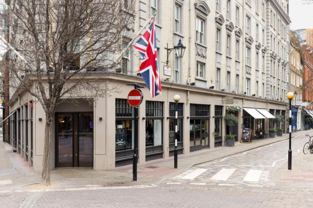 Radisson Blu Hotel, London Mercer Street