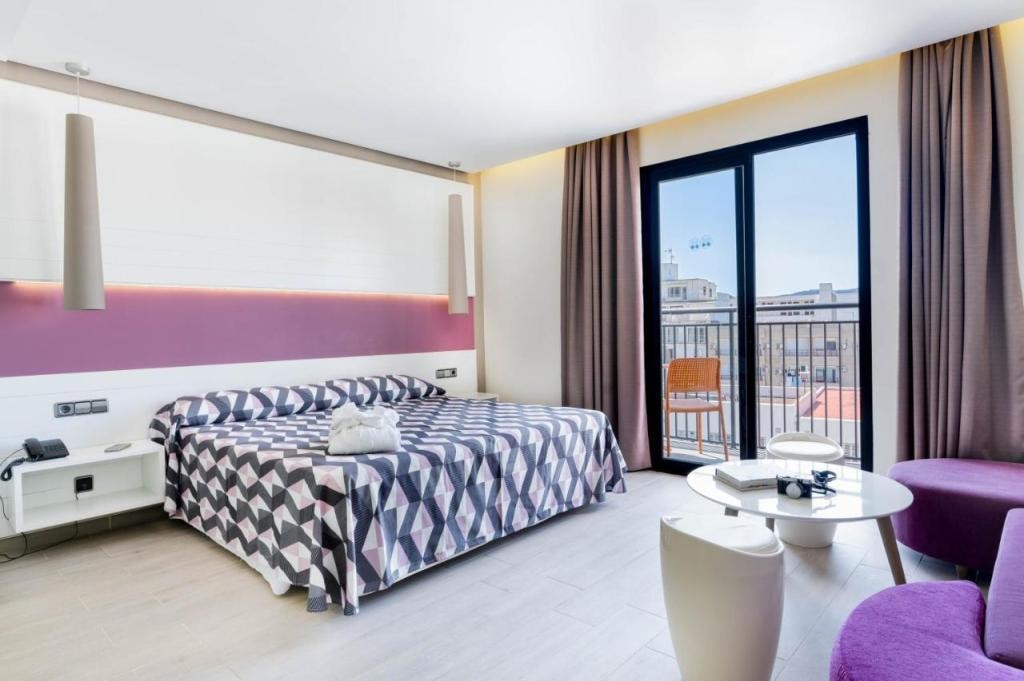 The Purple Hotel - Adults Only