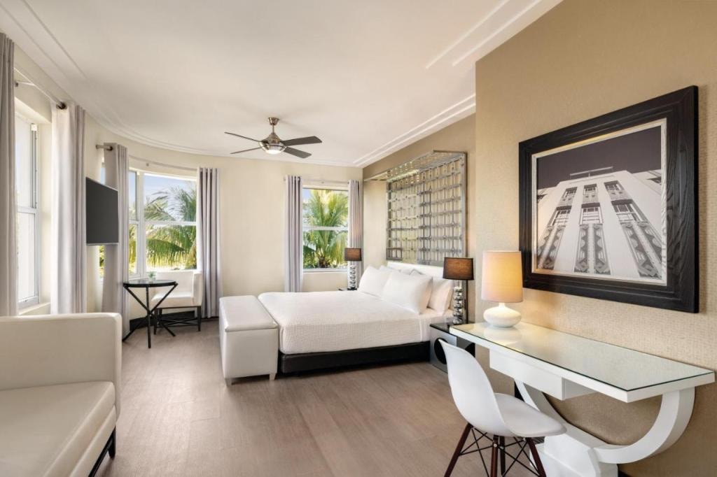 Waldorf Towers South Beach