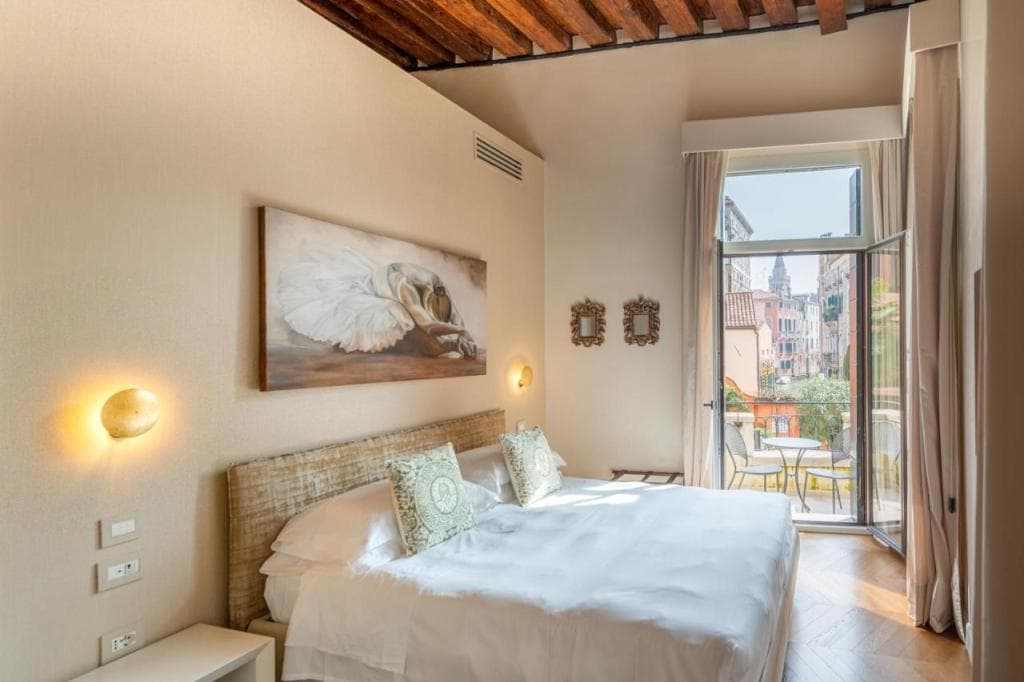 Palazzo Morosini Degli Spezieri - Lifestyle Apartments