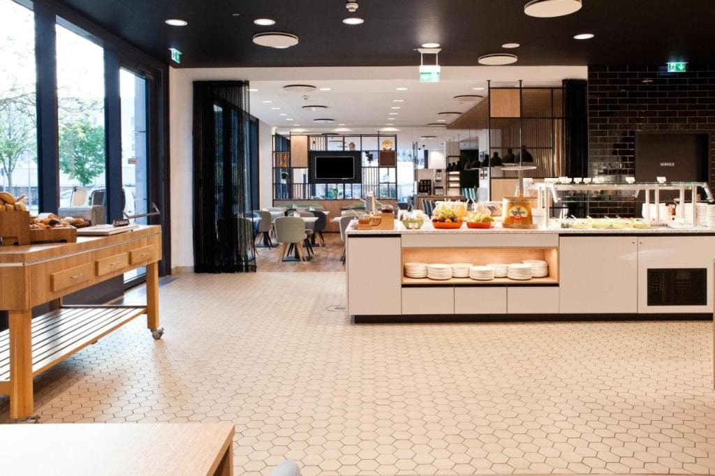 Holiday Inn Berlin City East Side by IHG