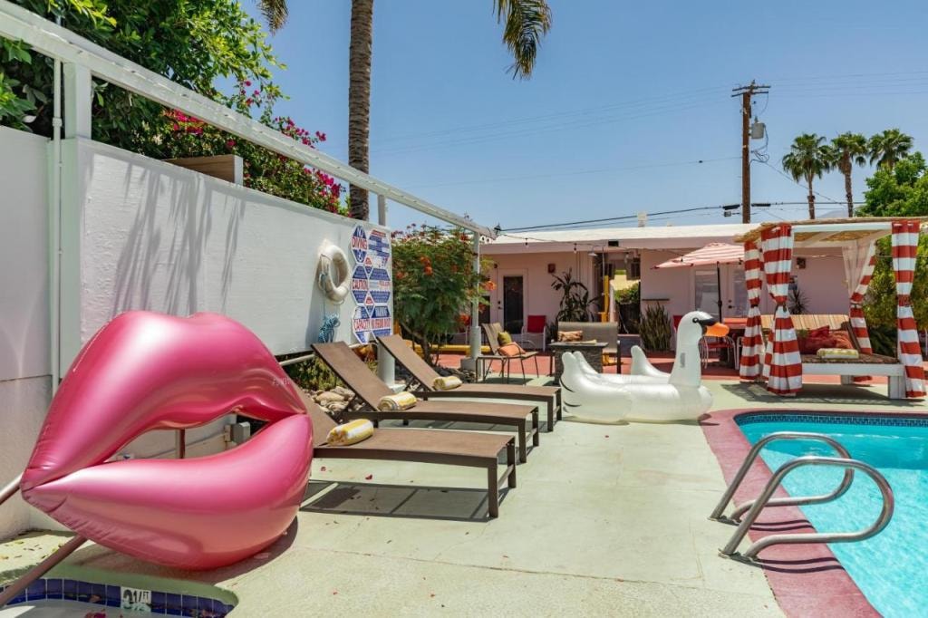 Float Palm Springs - Adults Only