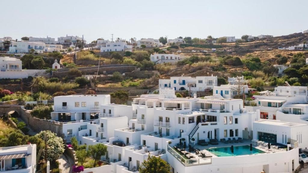 Rochari Hotel