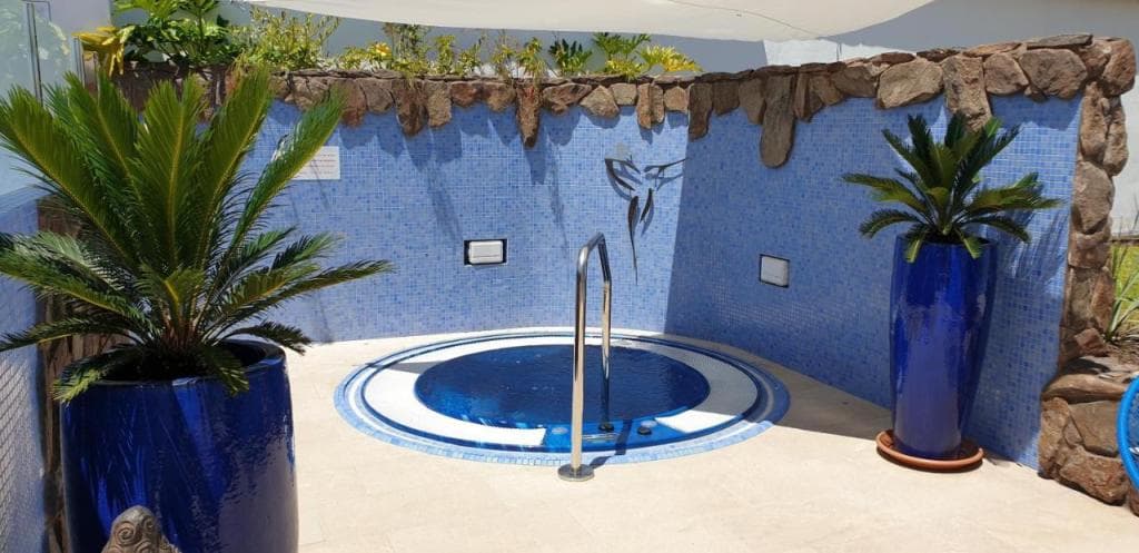 Birdcage Gay Men Resort and Lifestyle Hotel